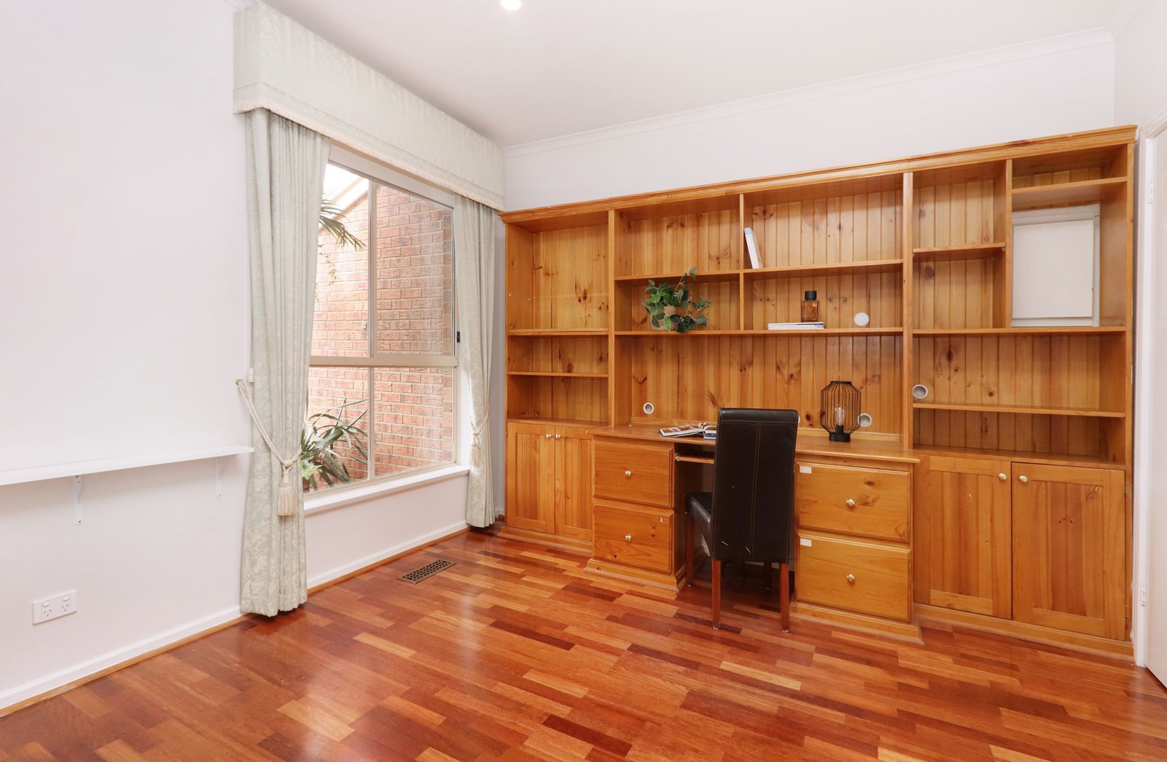 10 Coach House DriveAttwood, VIC 3049, Attwood - Thumbnail 4