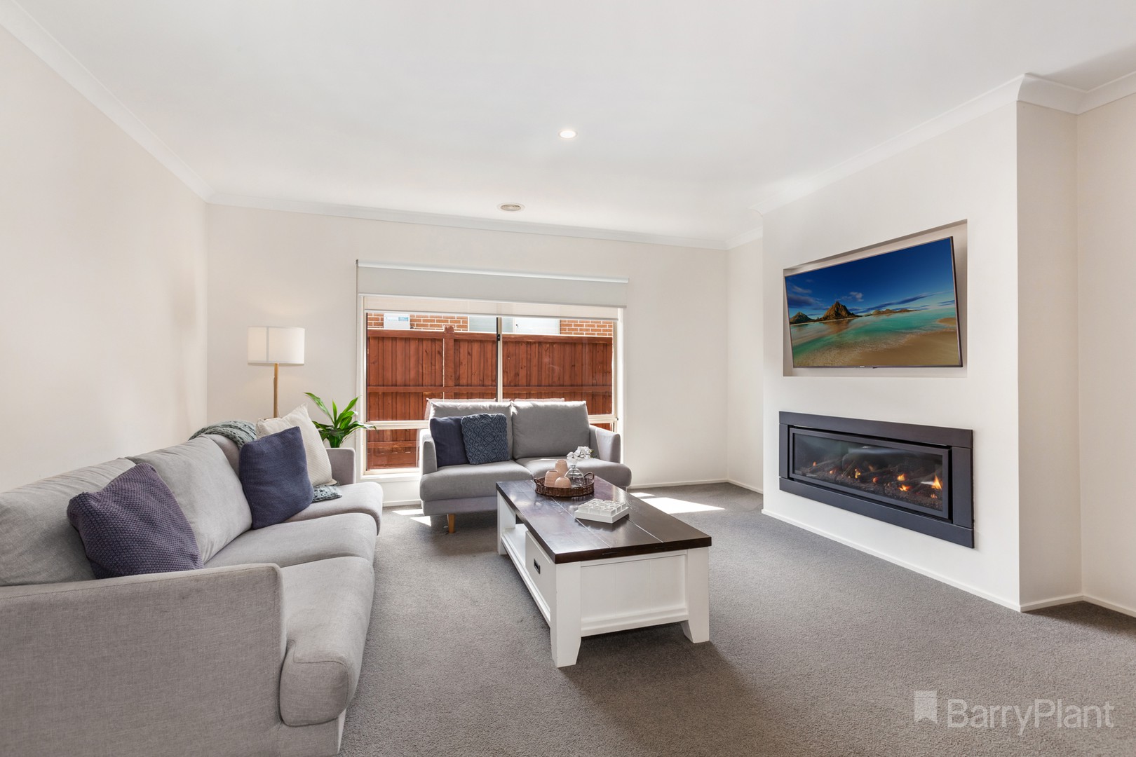 8 Belleview CresBeveridge, VIC 3753, Beveridge - Thumbnail 3