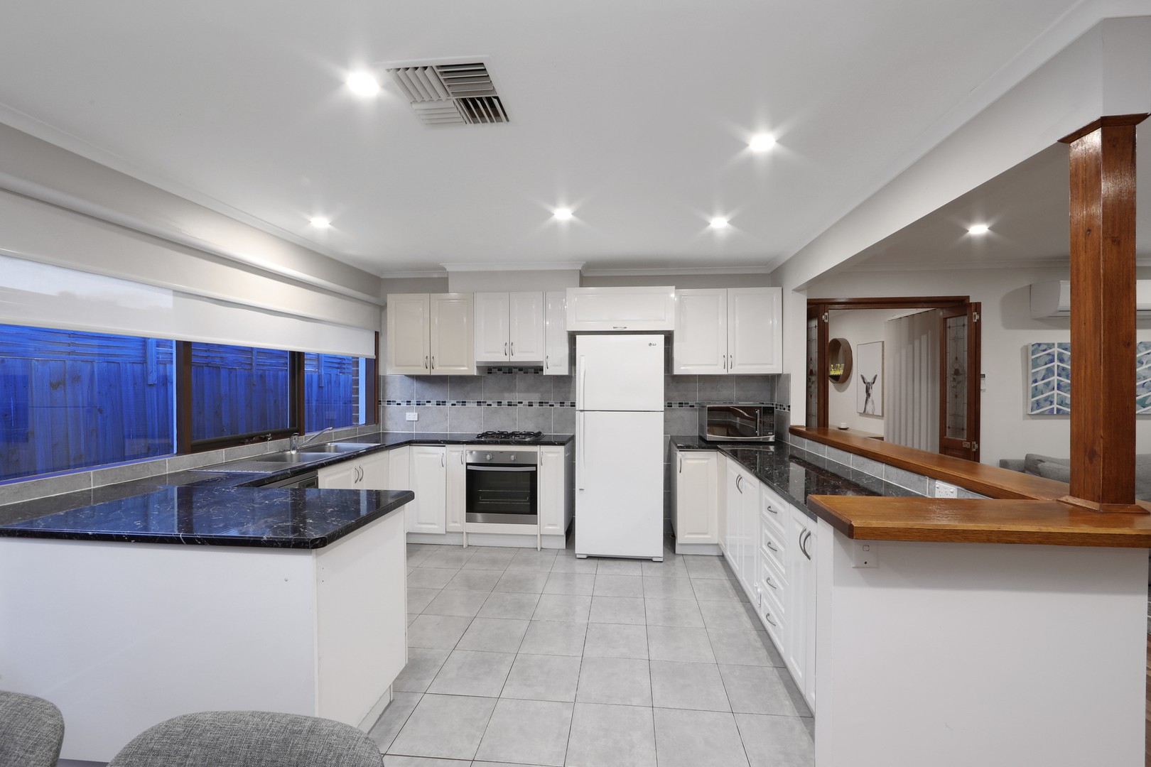 4 Lucerne RoadFerntree Gully, VIC 3156, Ferntree Gully - Thumbnail 3