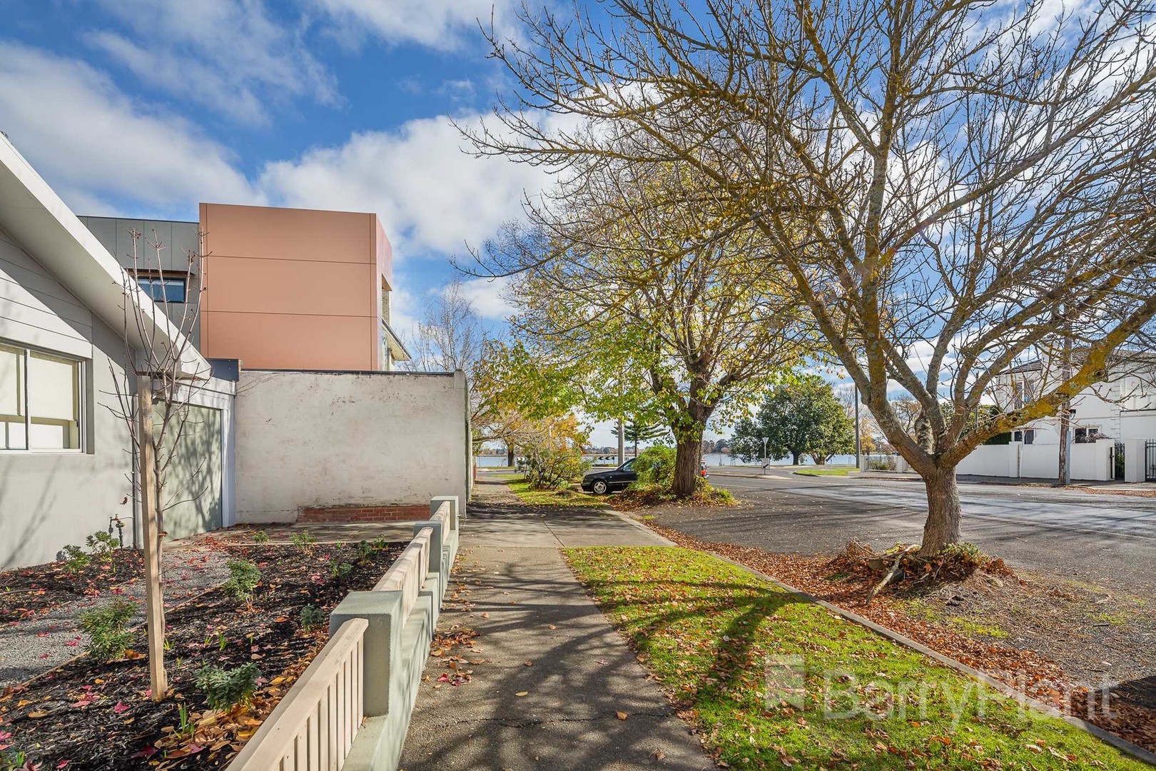 3/1015 MacArthur Street, Lake Wendouree, VIC 3350 - Thumbnail 2 - 12/10/2021