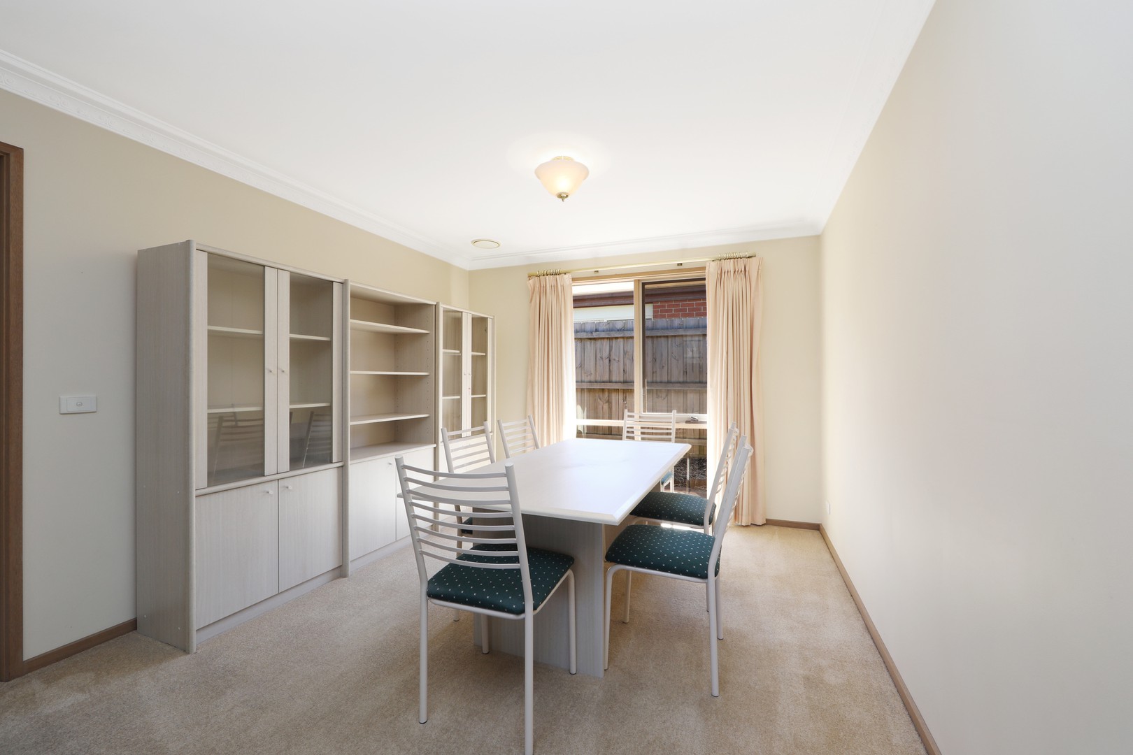 2 Quinn CourtLysterfield, VIC 3156, Lysterfield - Thumbnail 4