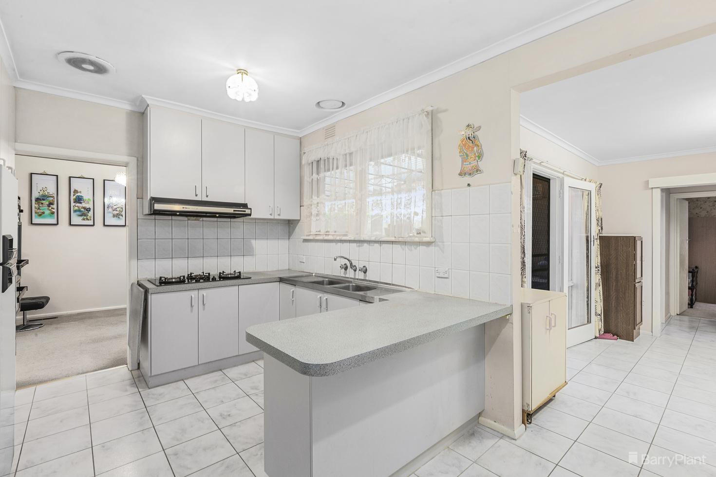 165 Holland Road, Blackburn South, VIC 3130, Blackburn South - Thumbnail 4