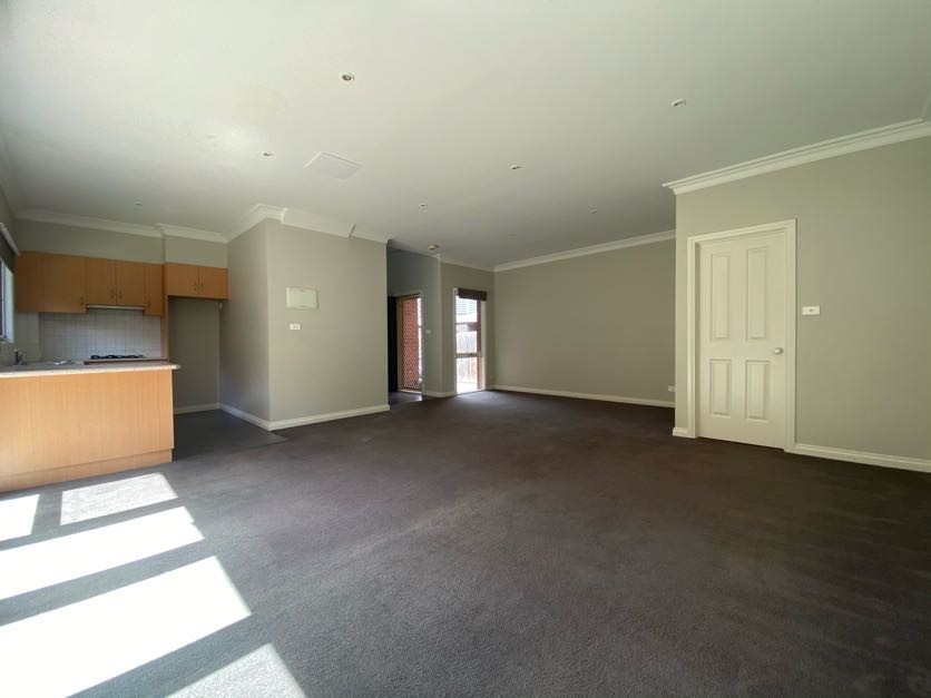 4/3 Lake Grove, Coburg, VIC 3058 - Thumbnail 2 - 14/10/2021