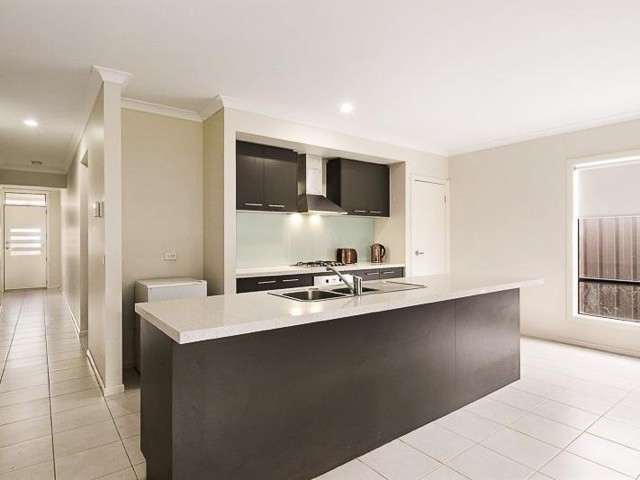 93 Everard Road, Mernda, VIC 3754 - Thumbnail 2 - 14/10/2021
