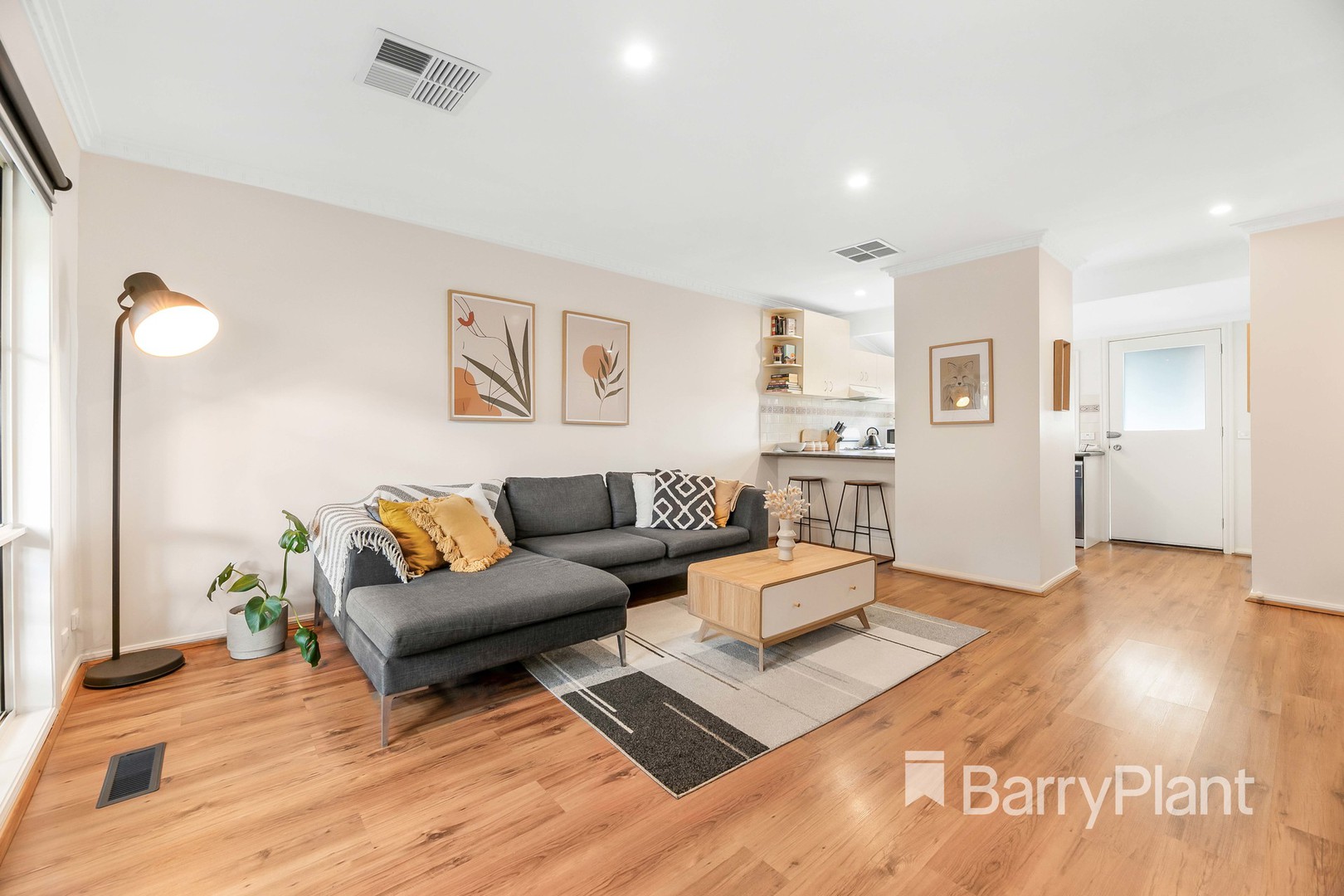 1/1 Velden AvenueFerntree Gully, VIC 3156, Ferntree Gully - Thumbnail 3