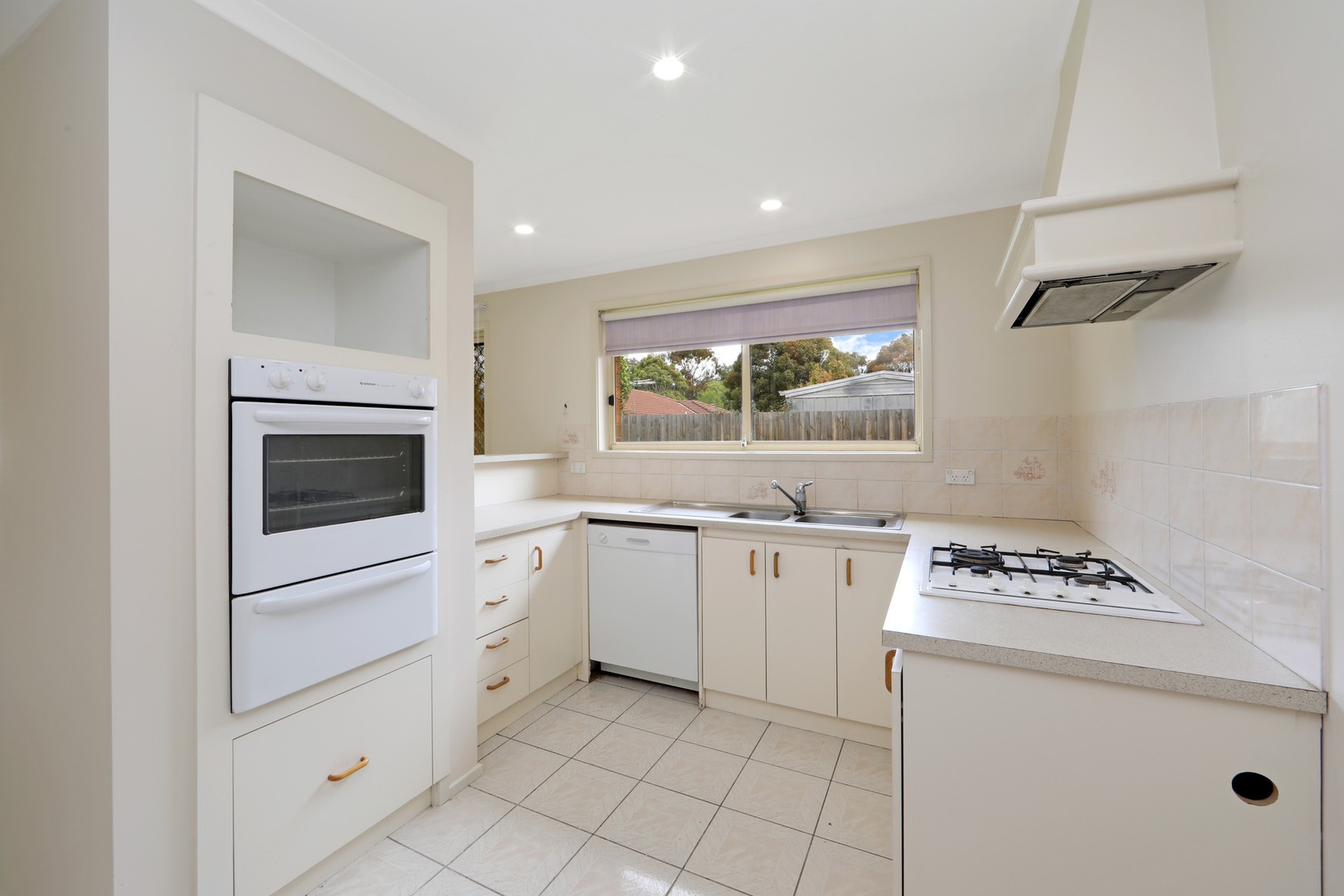 37 Magdalena PlaceRowville, VIC 3178, Rowville - Thumbnail 7