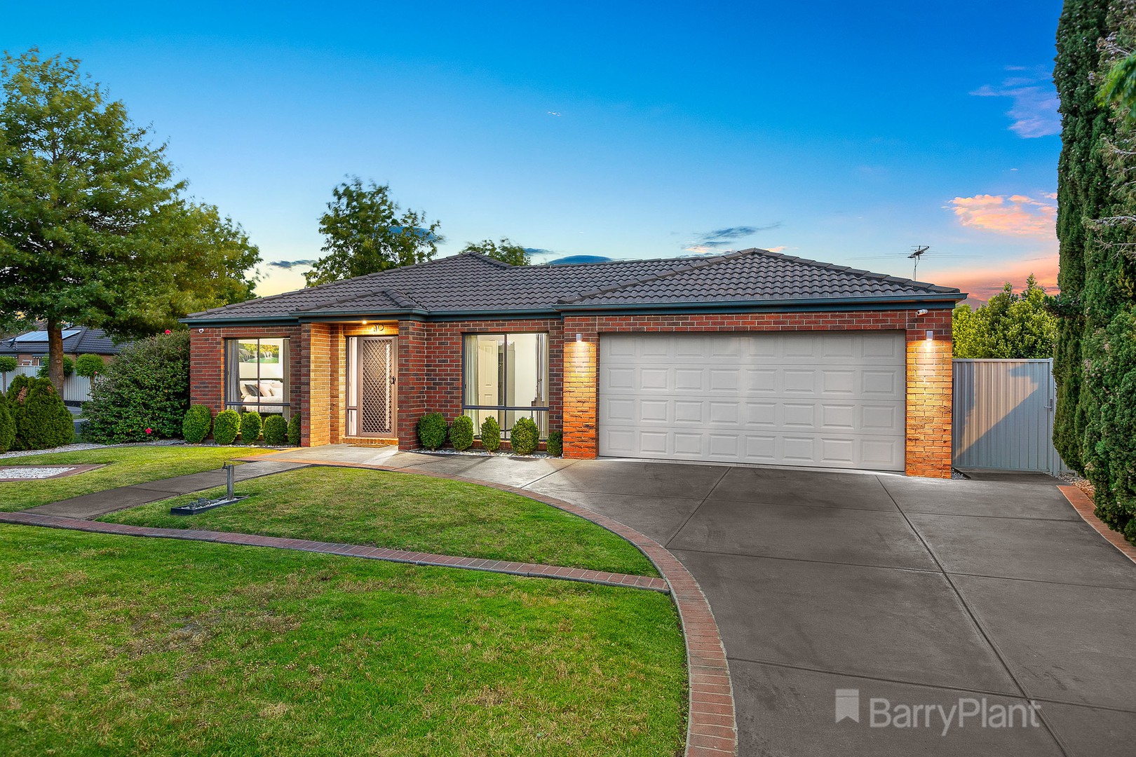 1 Honeysuckle Close, Pakenham, VIC 3810, Pakenham - Thumbnail 3