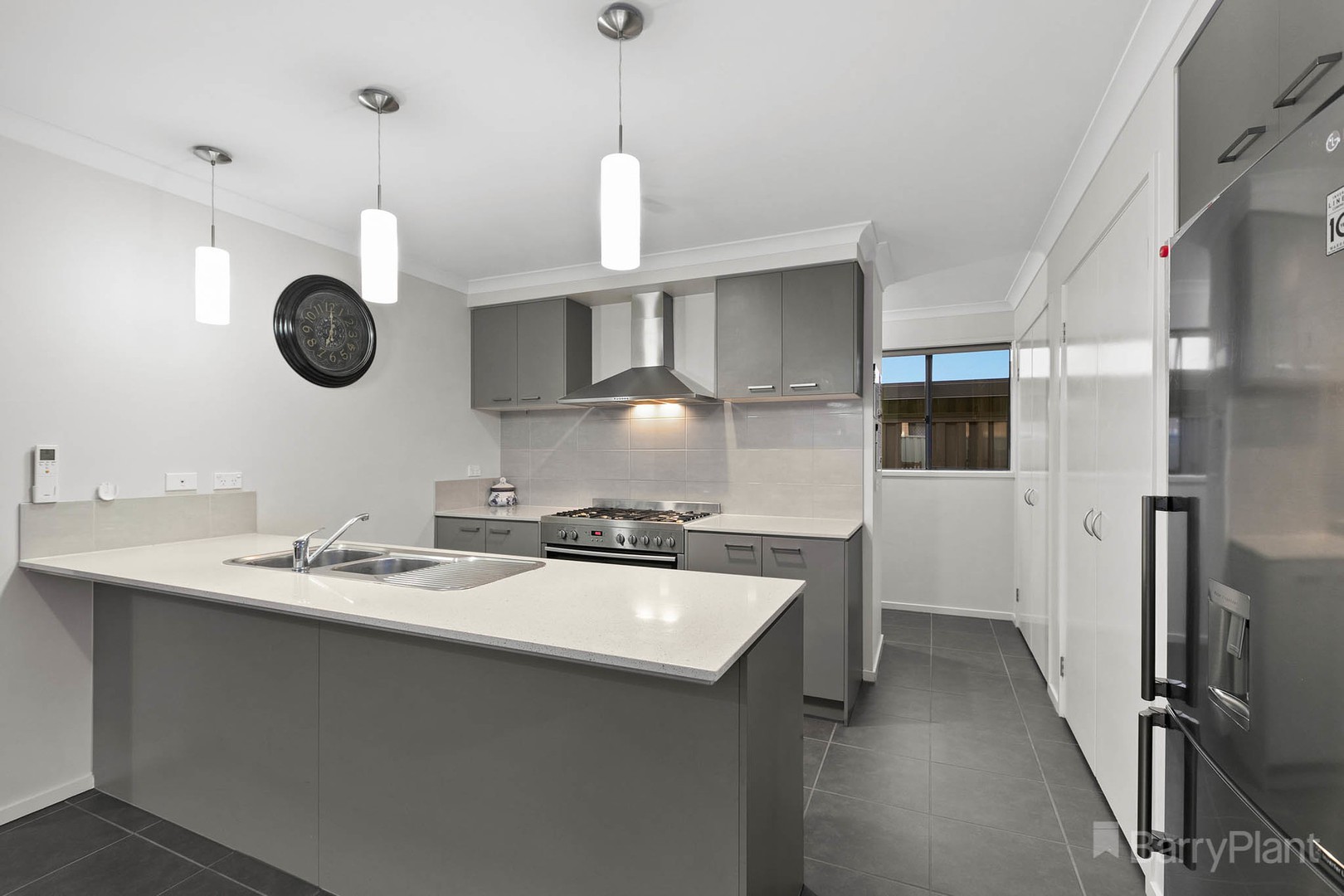 72 McEwan DriveCranbourne East, VIC 3977, Cranbourne East - Thumbnail 8