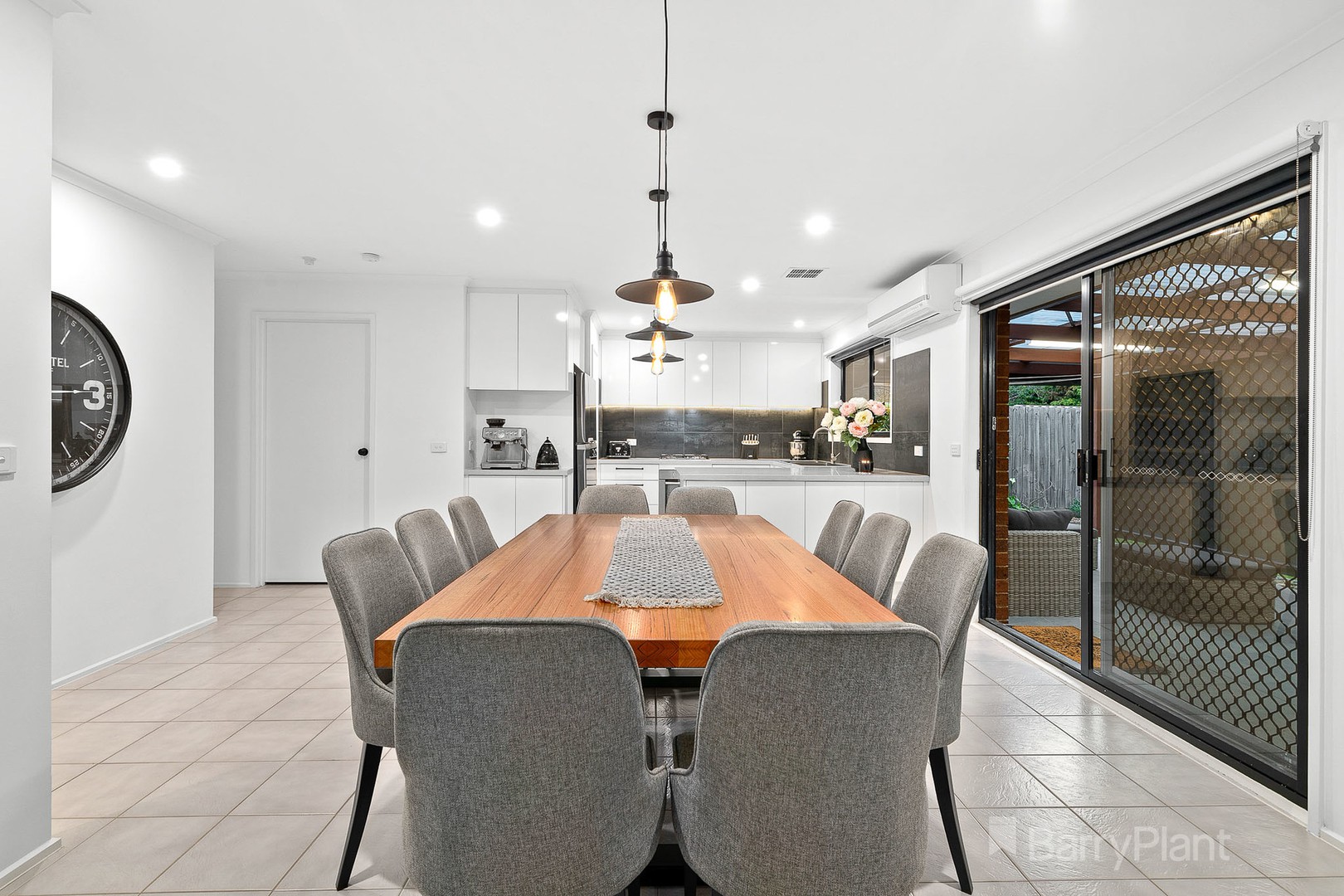 2 Aristotle CourtNarre Warren, VIC 3805, Narre Warren - Thumbnail 7
