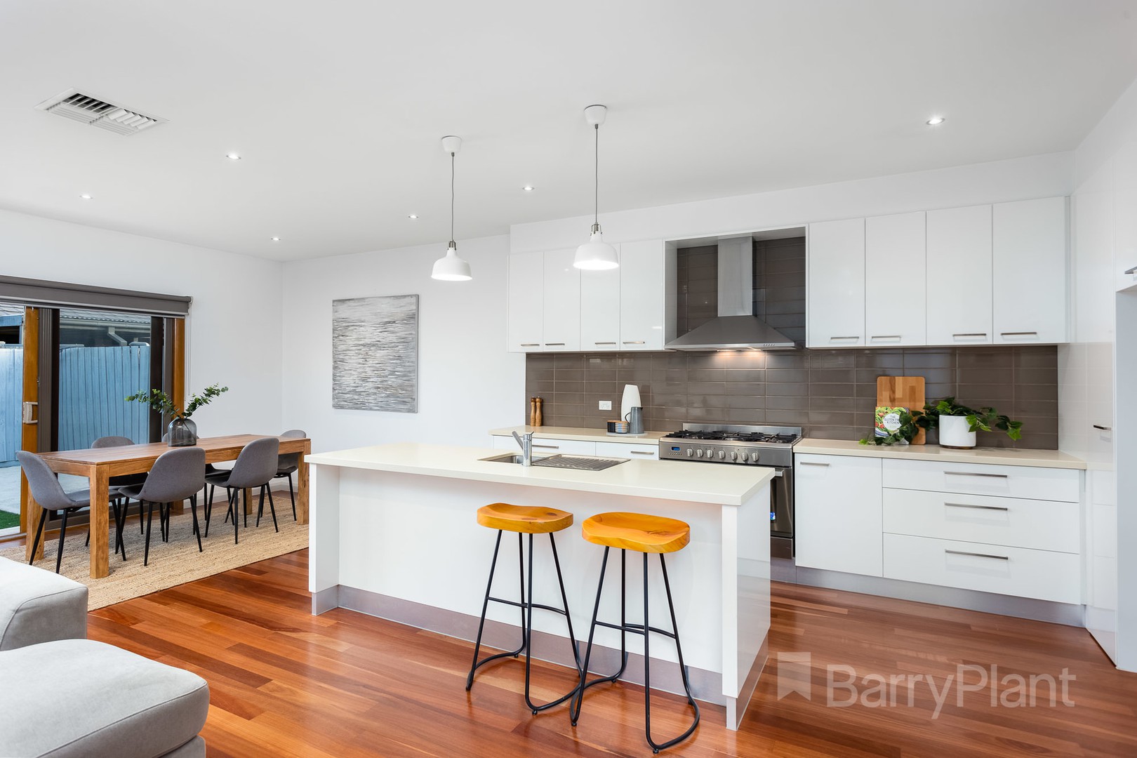 27 McIntosh RoadAltona North, VIC 3025, Altona North - Thumbnail 4