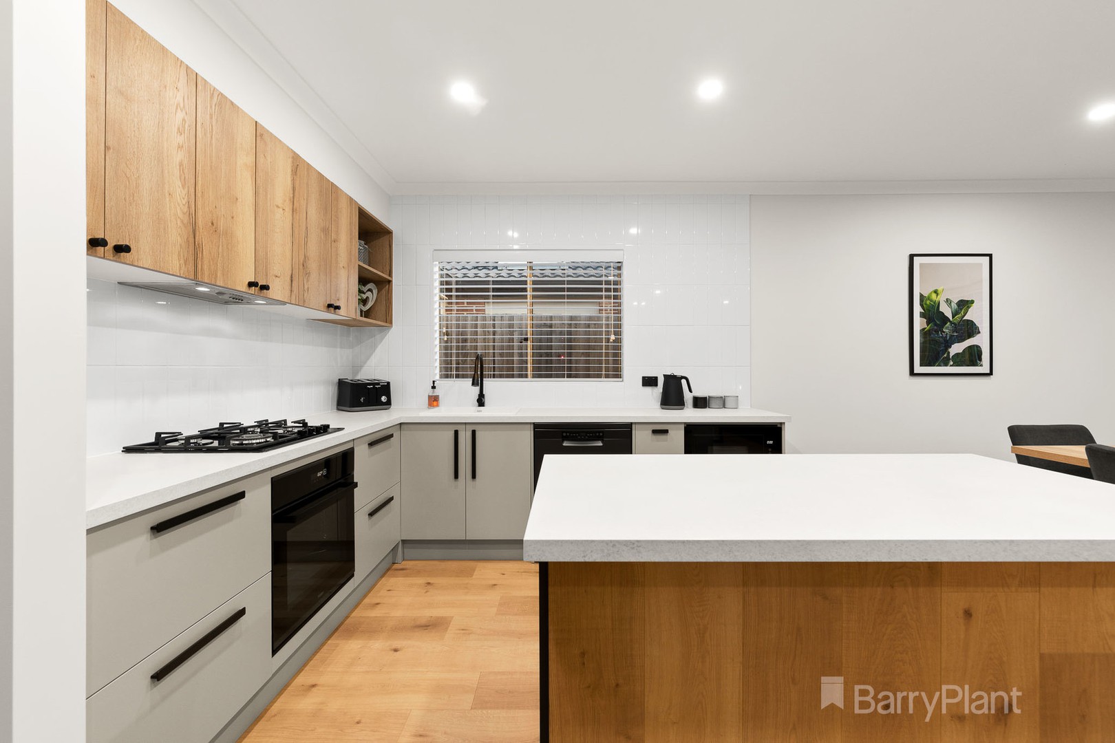 1/1-5 Meaby Drive, Pakenham, VIC 3810, Pakenham - Thumbnail 2