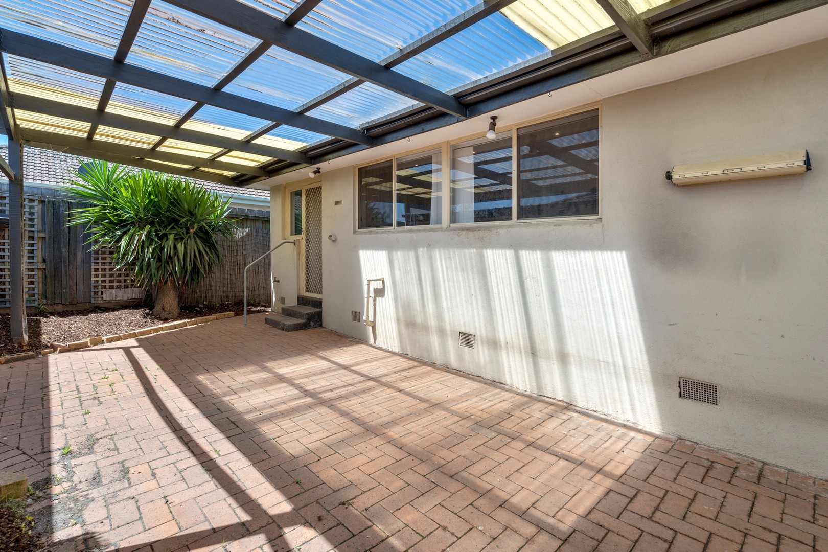 1/1 Bank Street, Craigieburn, VIC 3064, Craigieburn - Thumbnail 3