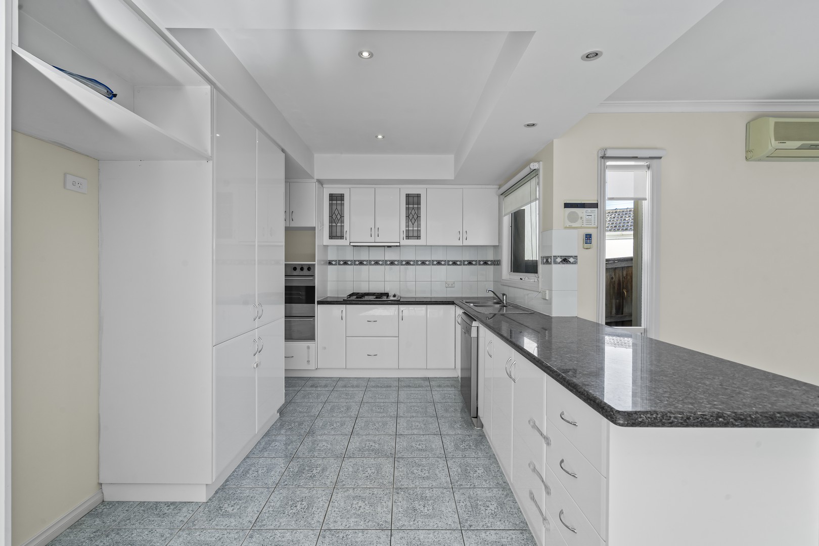 1/1 Braeside Drive, Doncaster, VIC 3108, Doncaster - Thumbnail 5