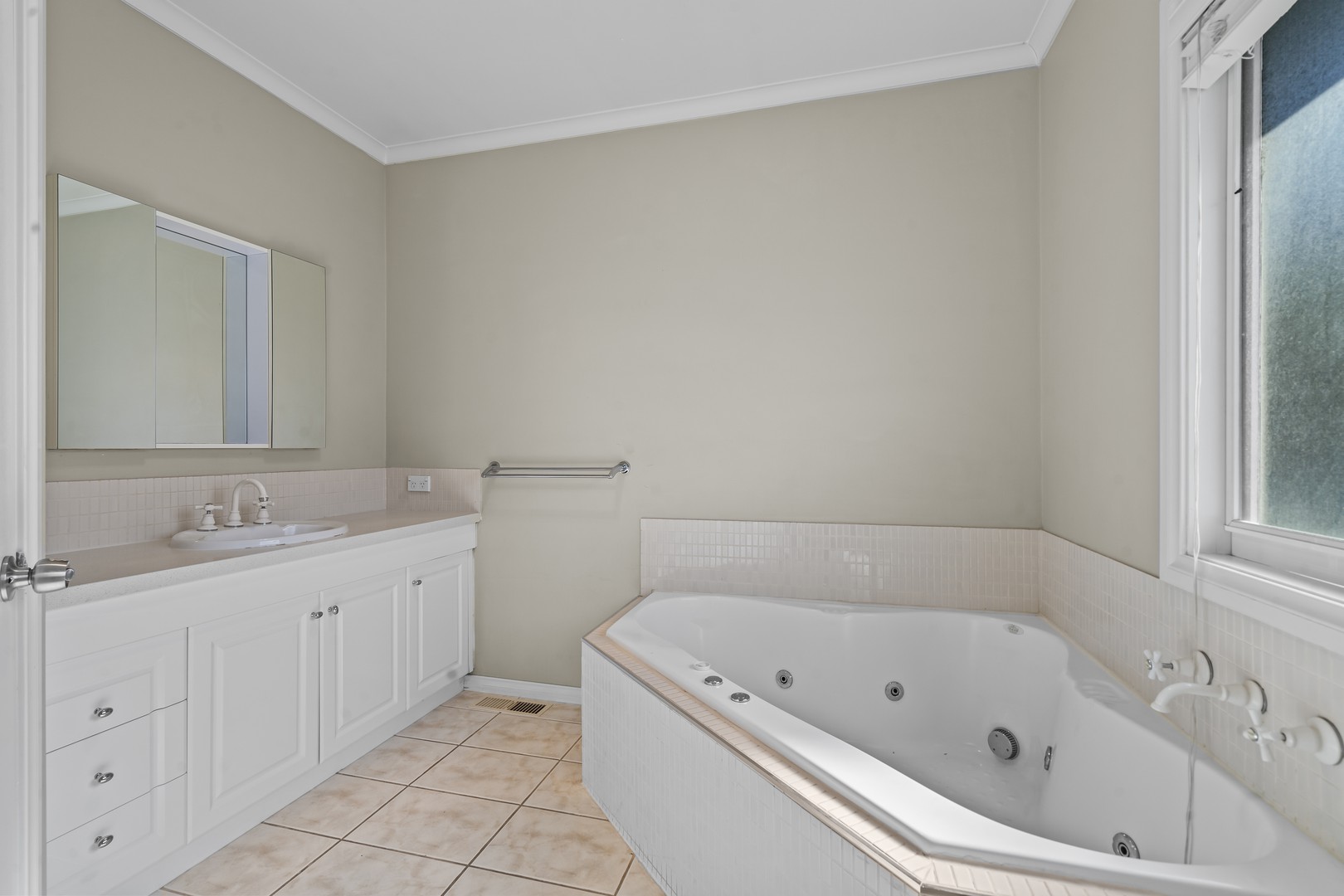 1/1 Braeside Drive, Doncaster, VIC 3108, Doncaster - Thumbnail 7