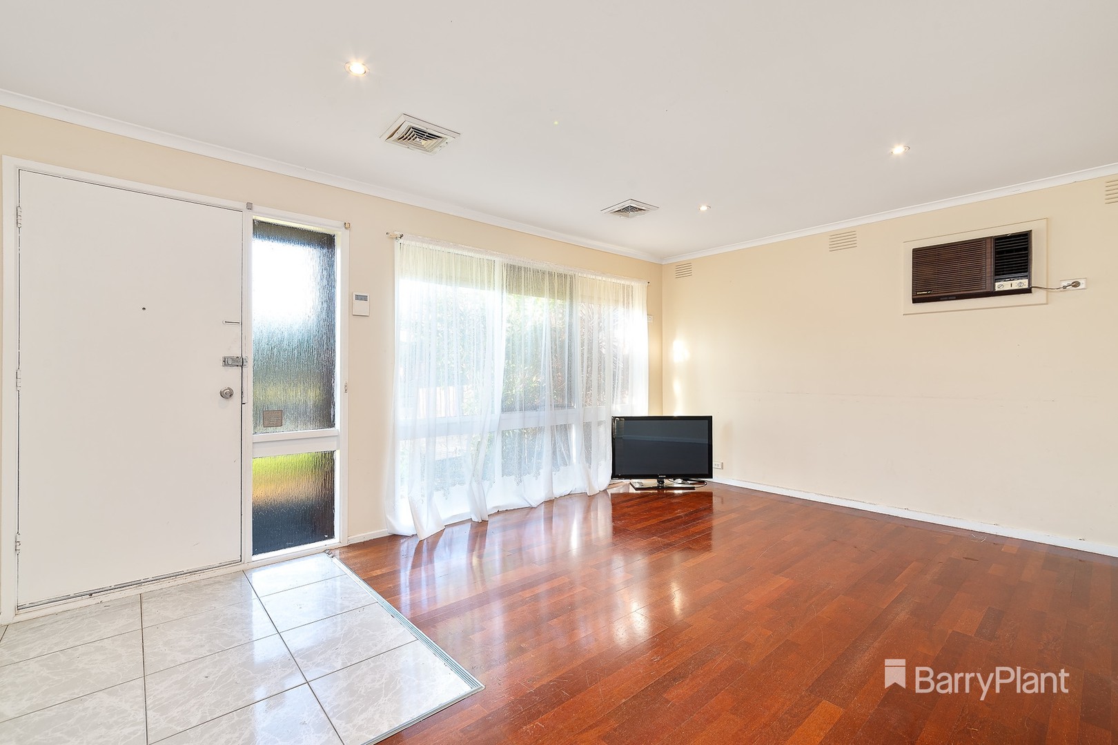 1/1 Ellam Court, Meadow Heights, VIC 3048, Meadow Heights - Thumbnail 2