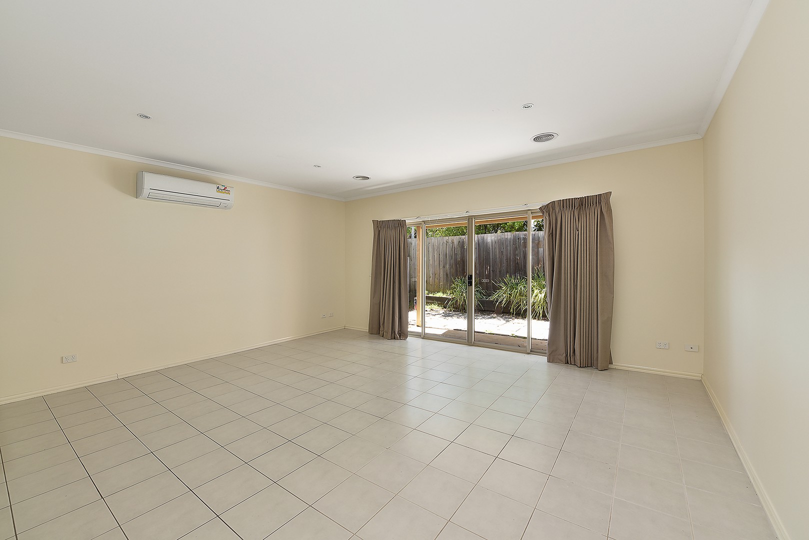 1/1 Govan Street, Footscray, VIC 3011, Footscray - Thumbnail 2