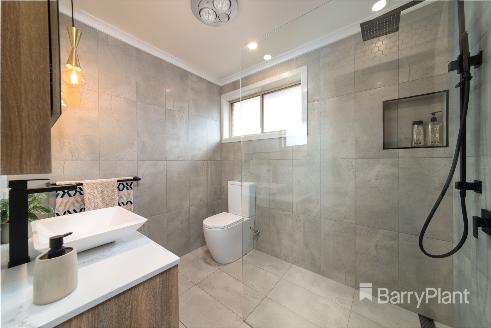 1/1 Kellaway Crescent, Mill Park, VIC 3082, Mill Park - Thumbnail 7