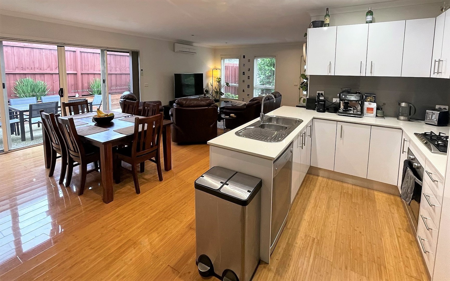 1/1 Kinnon AvenueBelmont, VIC 3216  - Leased, Belmont - Thumbnail 2
