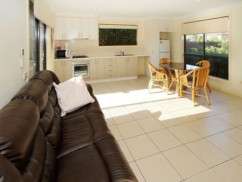 1/1 Lawson Street, Reservoir, VIC 3073, Reservoir - Thumbnail 3