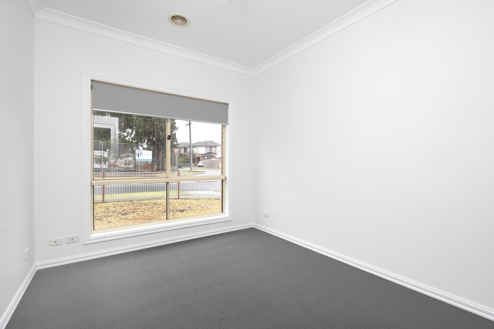 1/1 Lister Street, St Albans, VIC 3021, St Albans - Thumbnail 4