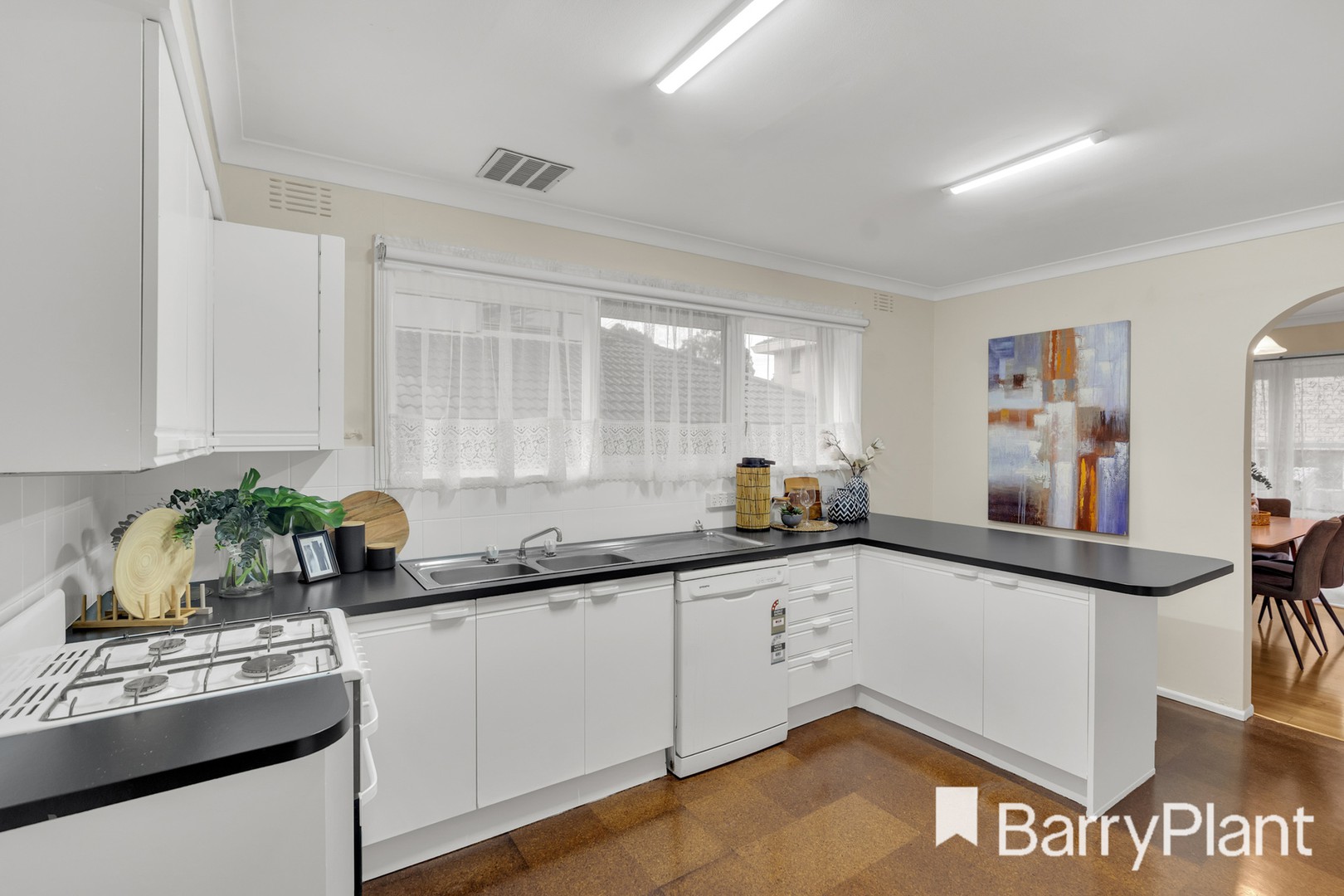 1/1 Mayfield Drive, Mount Waverley, VIC 3149, Mount Waverley - Thumbnail 4