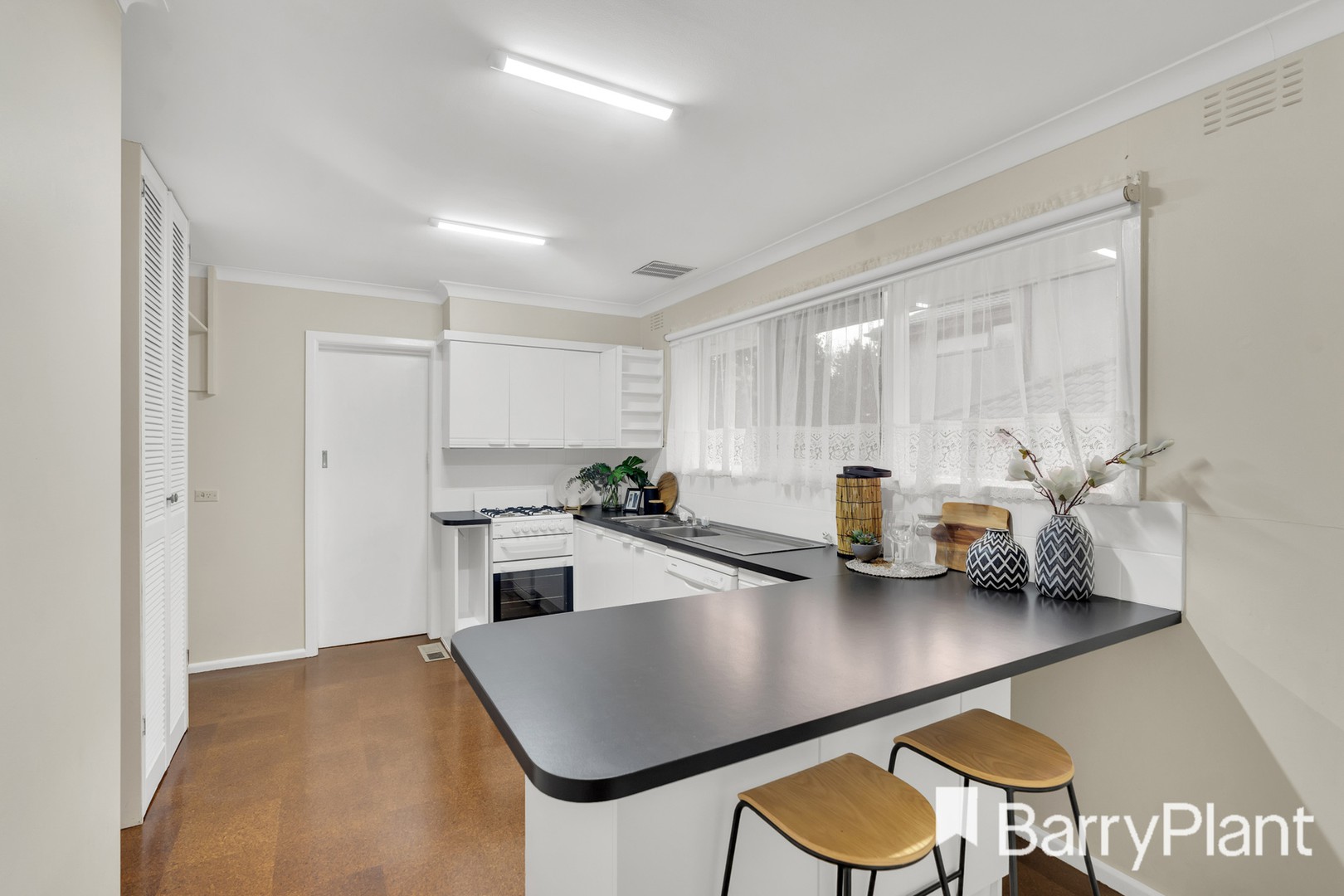 1/1 Mayfield Drive, Mount Waverley, VIC 3149, Mount Waverley - Thumbnail 5