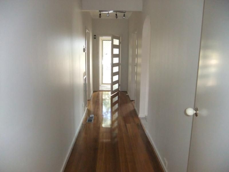 1/1 Montana Avenue, Mulgrave, VIC 3170 - Thumbnail 2 - 01/04/2026