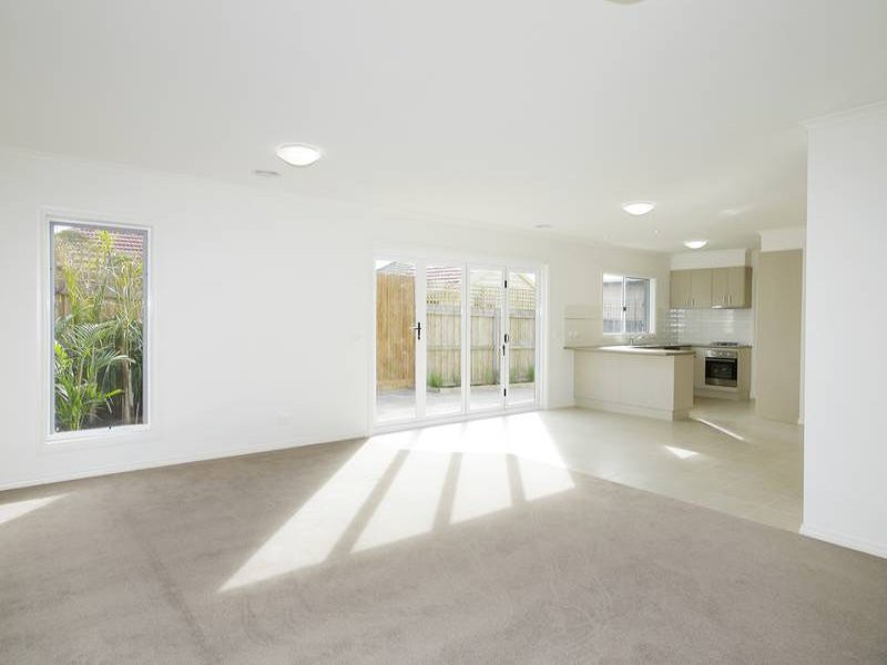 1/1 Neil Street, Belmont, VIC 3216, Belmont - Thumbnail 2