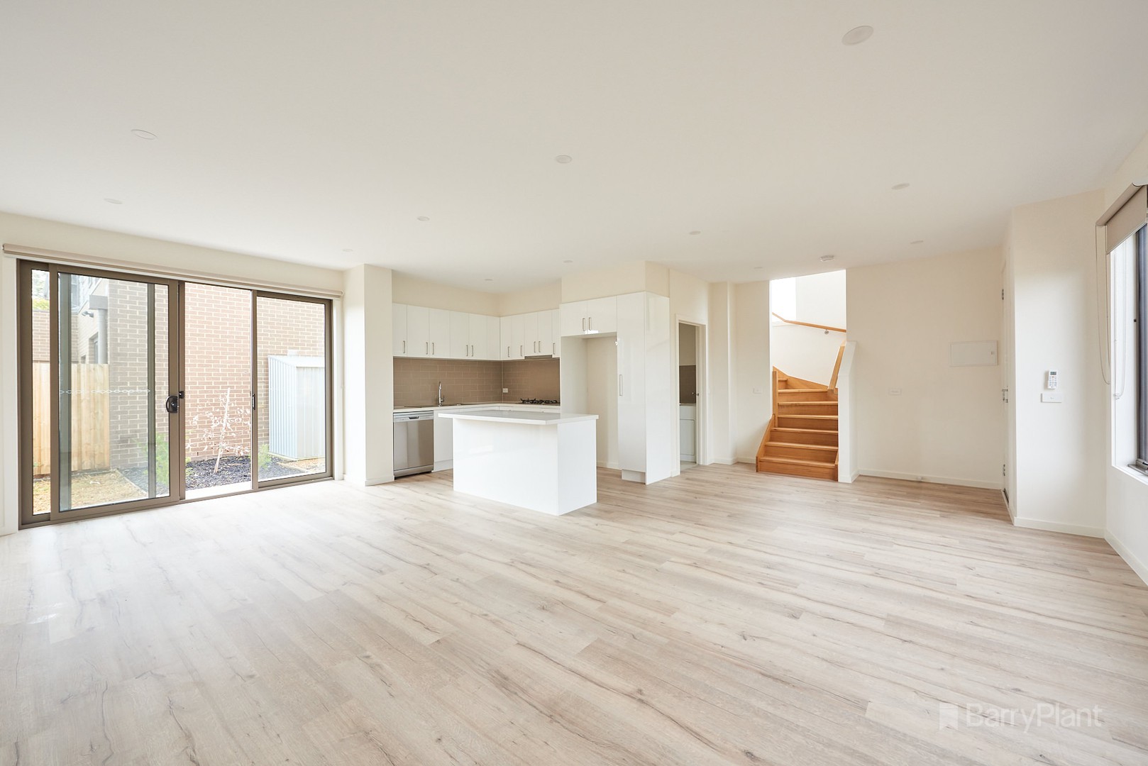 1/1 Norris Street, Noble Park, VIC 3174, Noble Park - Thumbnail 2