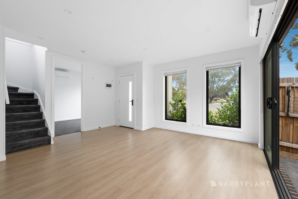 1/1 Old Plenty Road, South Morang, VIC 3752, South Morang - Thumbnail 4