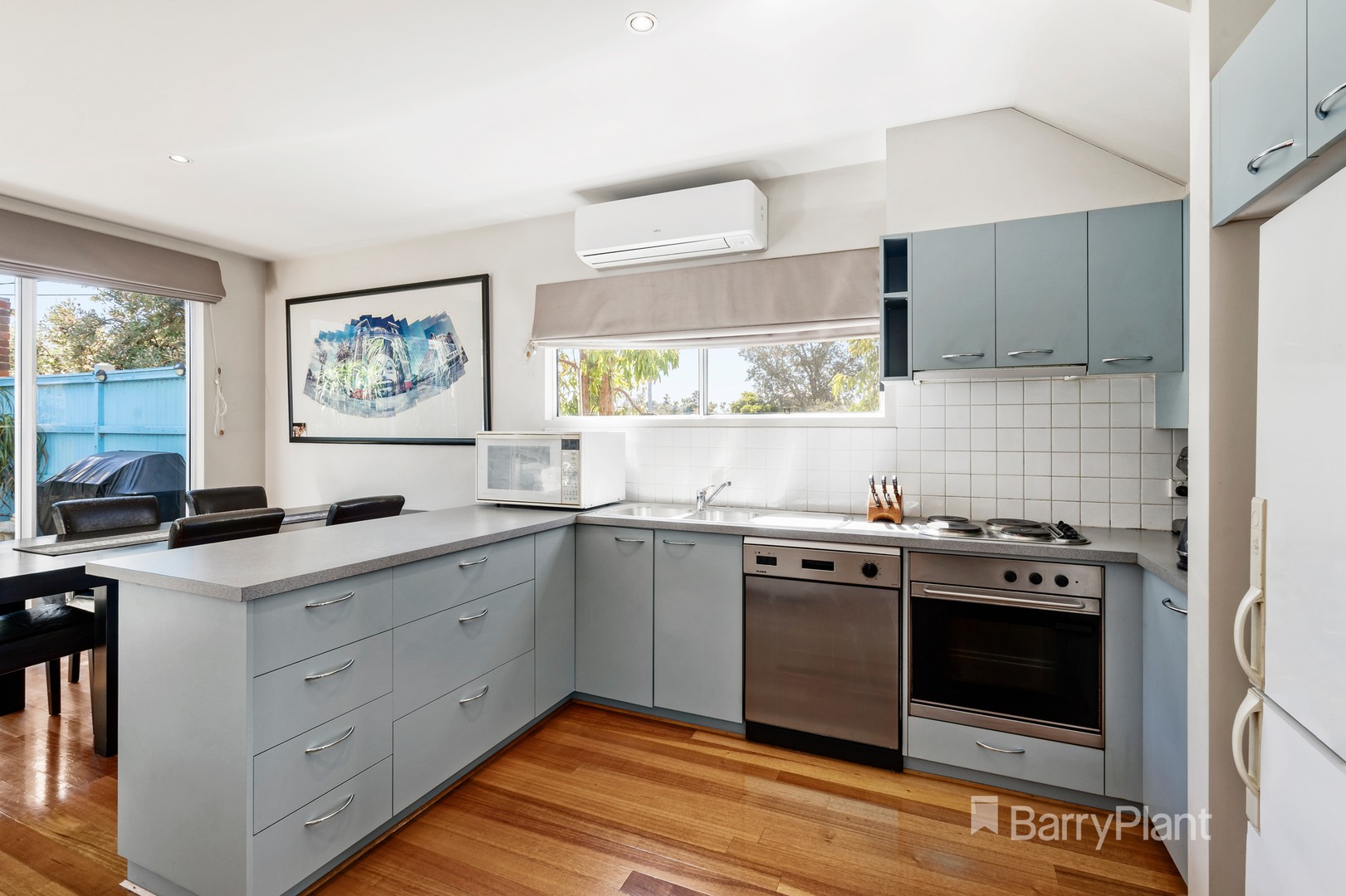 1/1 Riviera Street, Seaford, VIC 3198, Seaford - Thumbnail 3