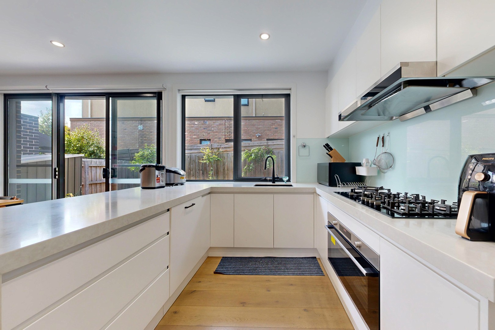 1/1 Rowan Street, Doncaster East, VIC 3109, Doncaster East - Thumbnail 3