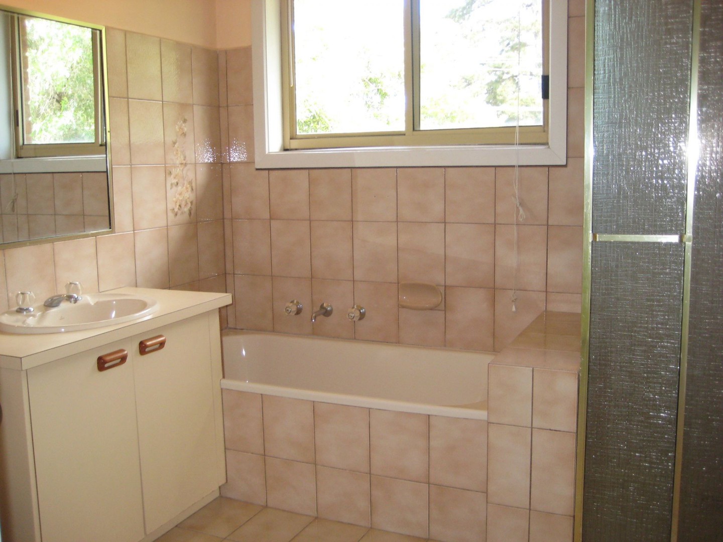 1/1 Serpells Road, Templestowe, VIC 3106, Templestowe - Thumbnail 2