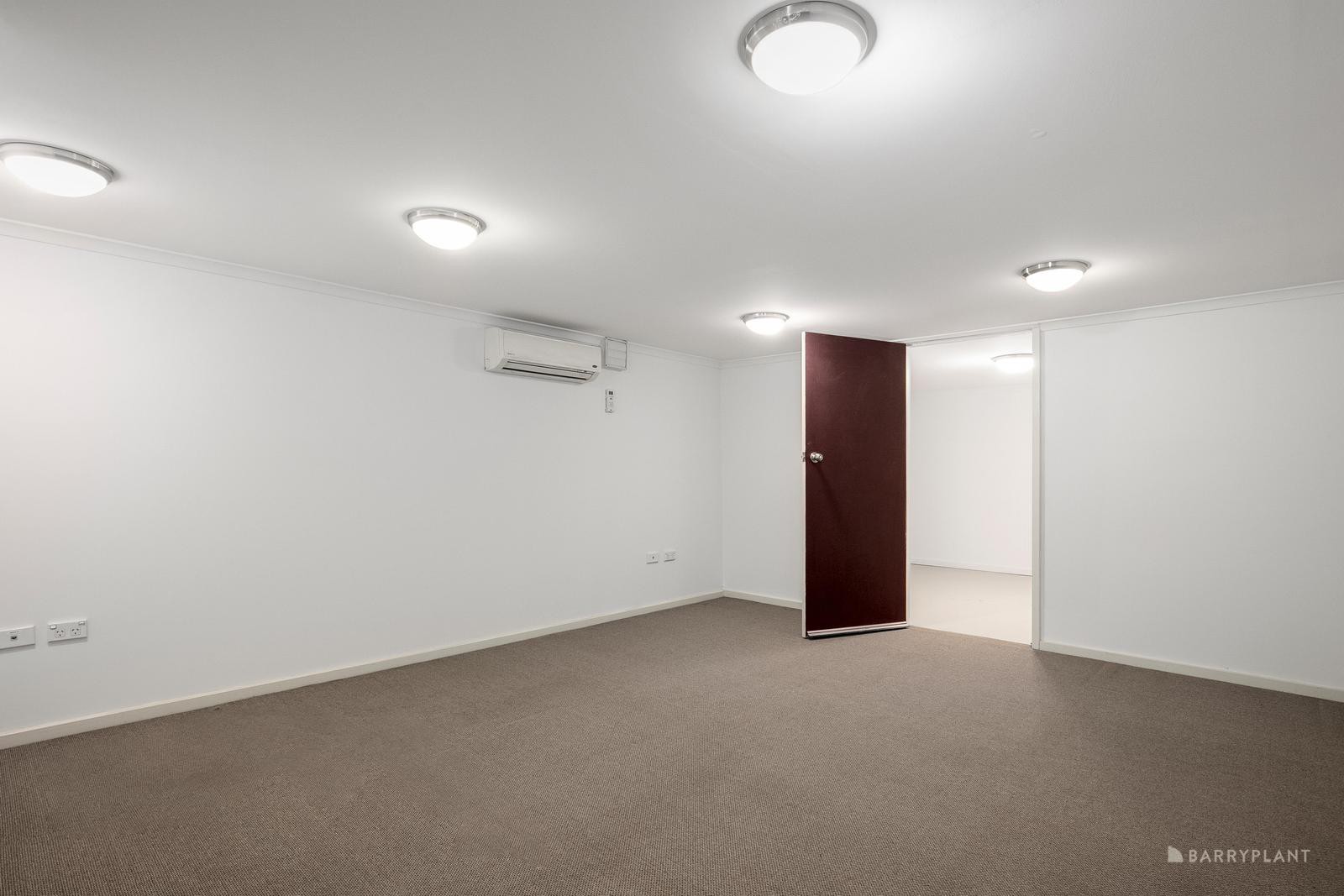 1/1 St Andrews Crescent, Bulleen, VIC 3105, Bulleen - Thumbnail 8