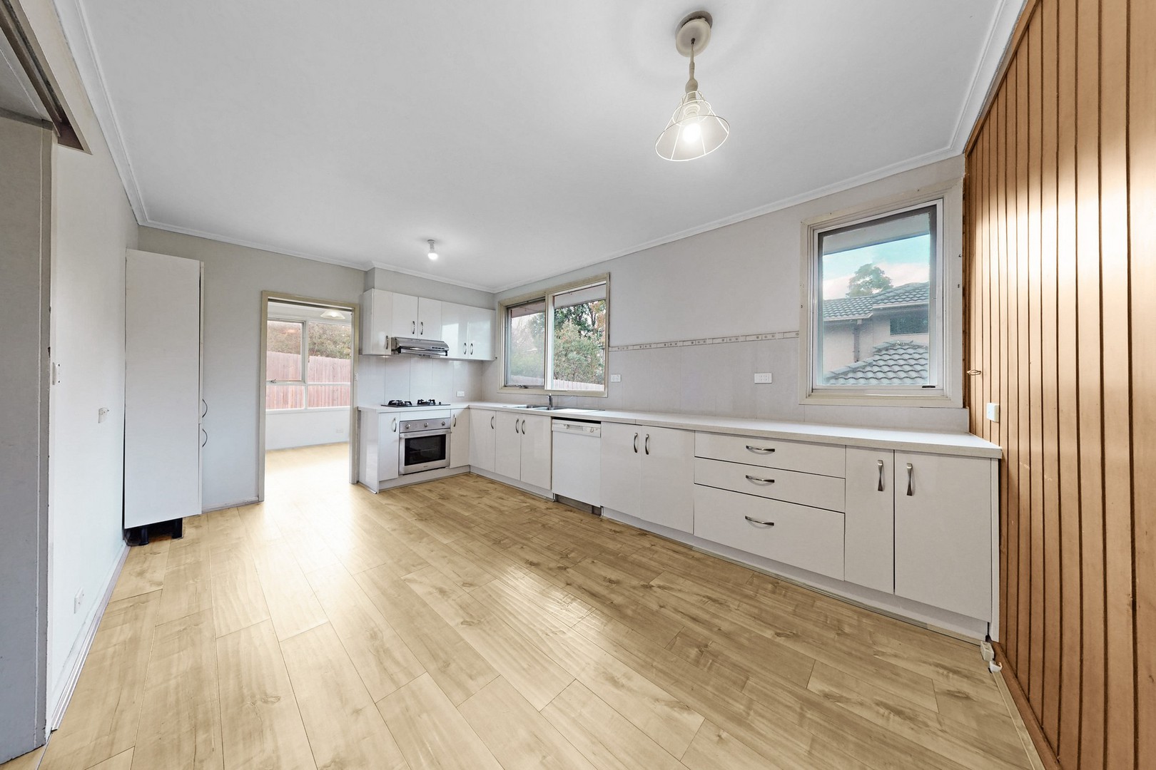 1/1 Tarrangower Av, Mitcham, VIC 3132, Mitcham - Thumbnail 5