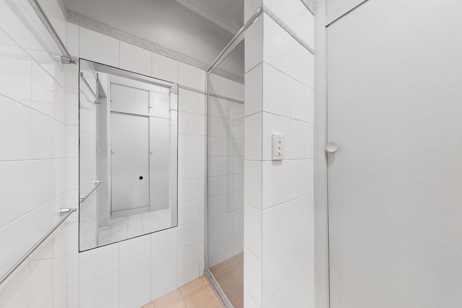 1/1 Tarrangower Av, Mitcham, VIC 3132, Mitcham - Thumbnail 7