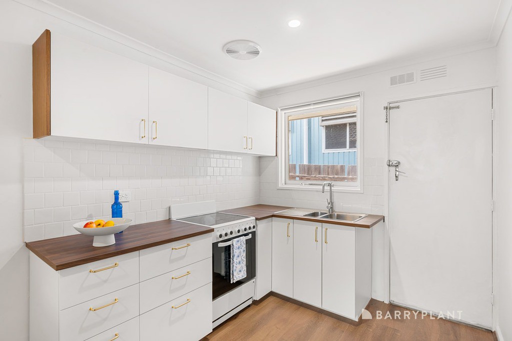 1/1 Ware Crescent, Ringwood East, VIC 3135, Ringwood East - Thumbnail 2