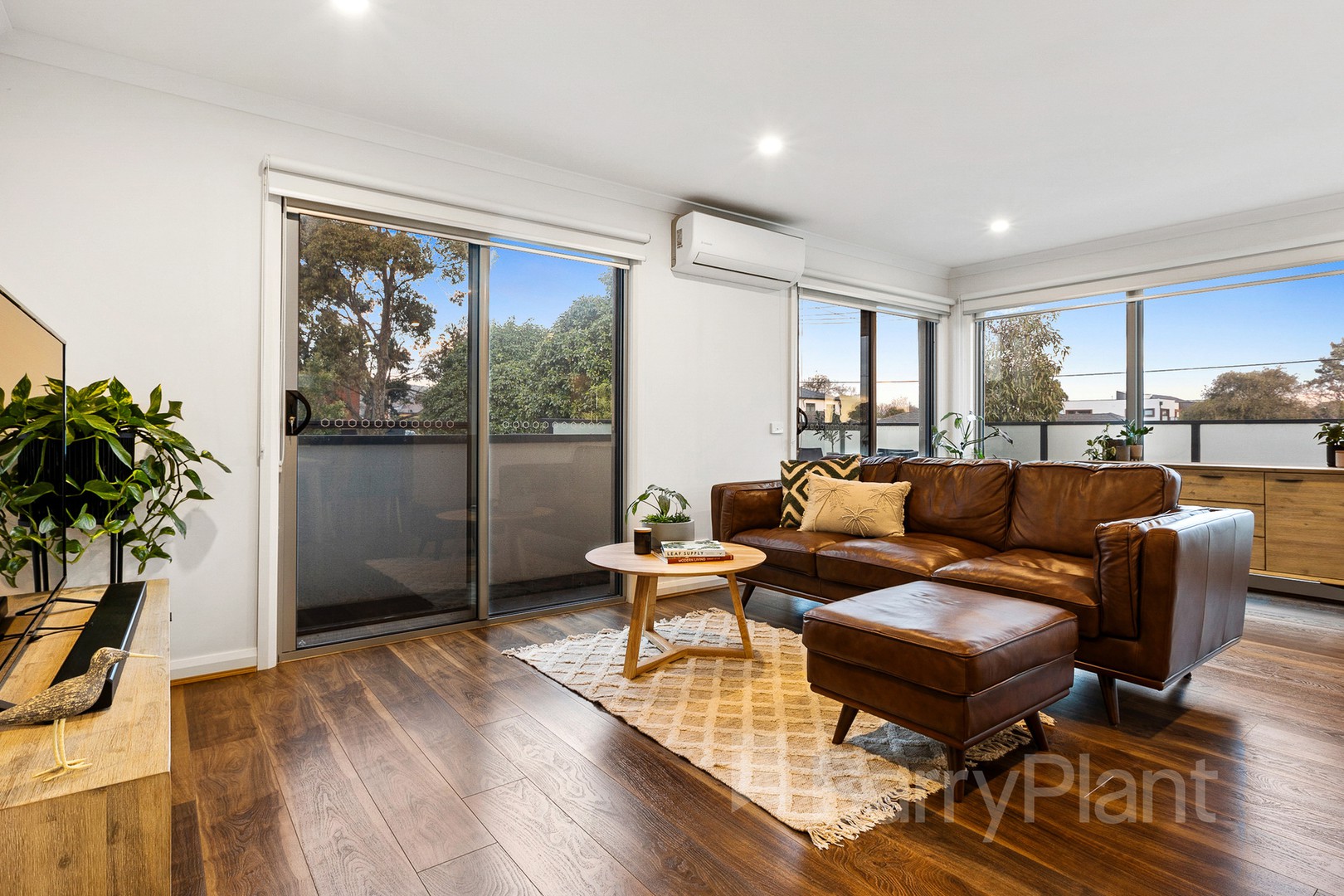 1/10 Adele Avenue, Ferntree Gully, VIC 3156, Ferntree Gully - Thumbnail 2