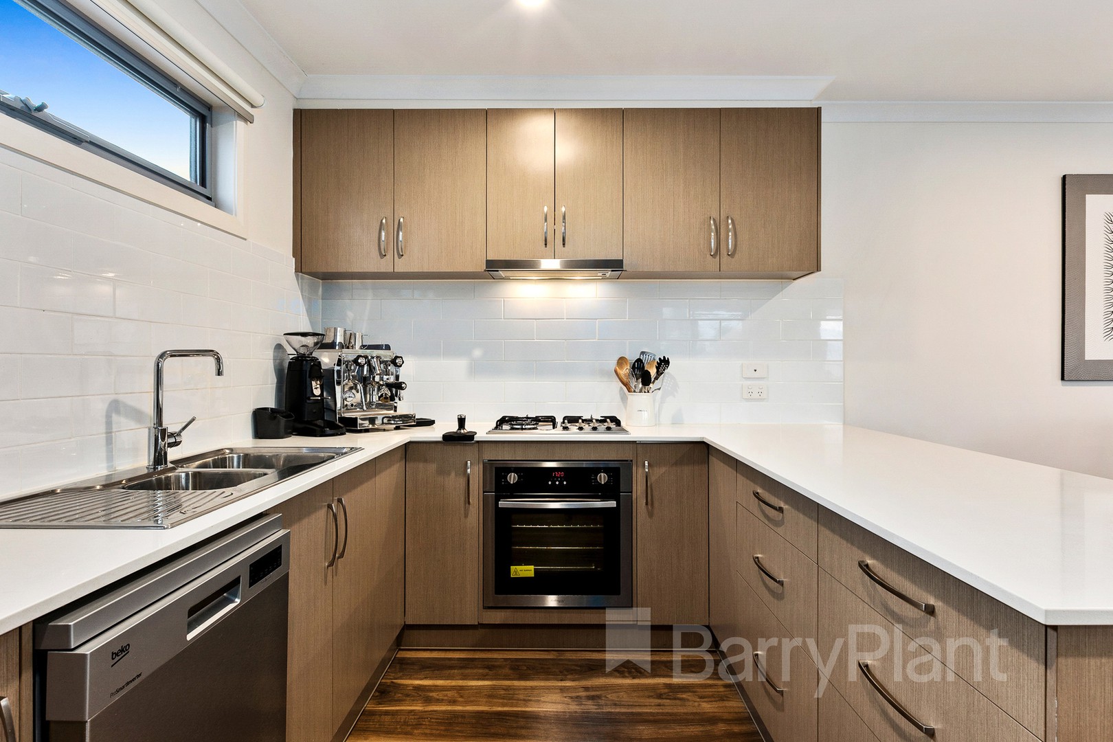 1/10 Adele Avenue, Ferntree Gully, VIC 3156, Ferntree Gully - Thumbnail 3