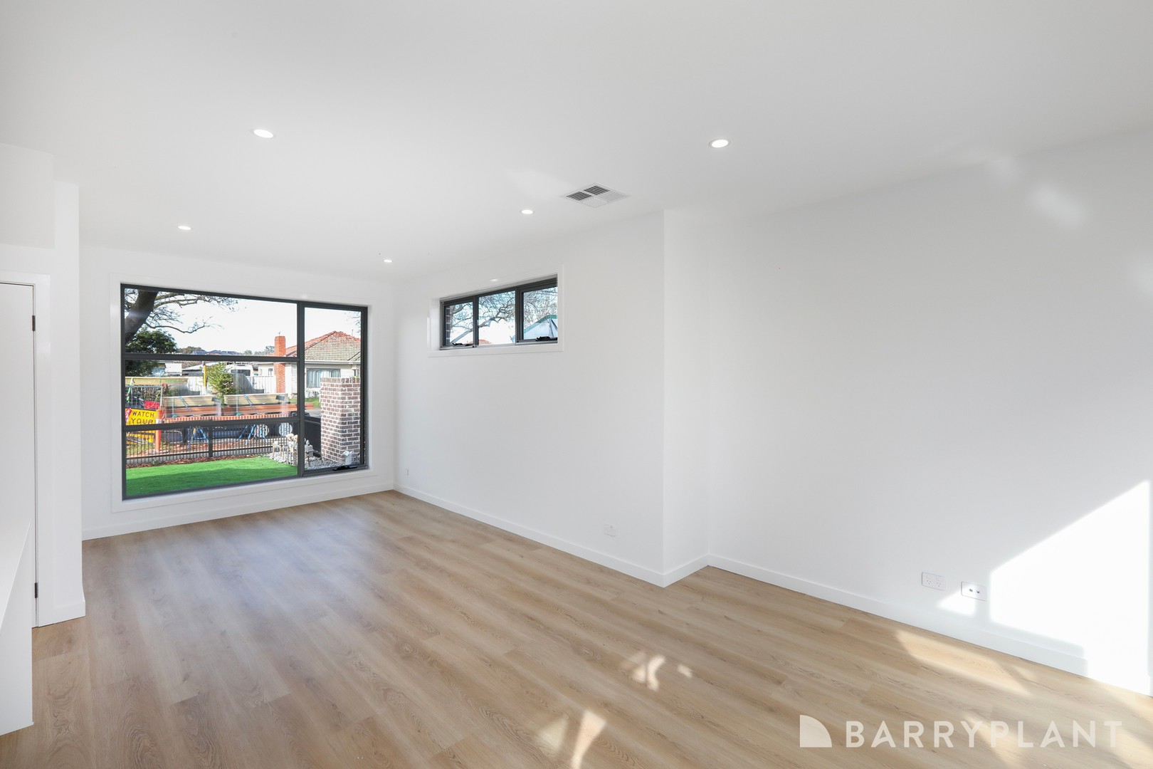 1/10 Armstrong Street, Sunshine West, VIC 3020, Sunshine West - Thumbnail 4