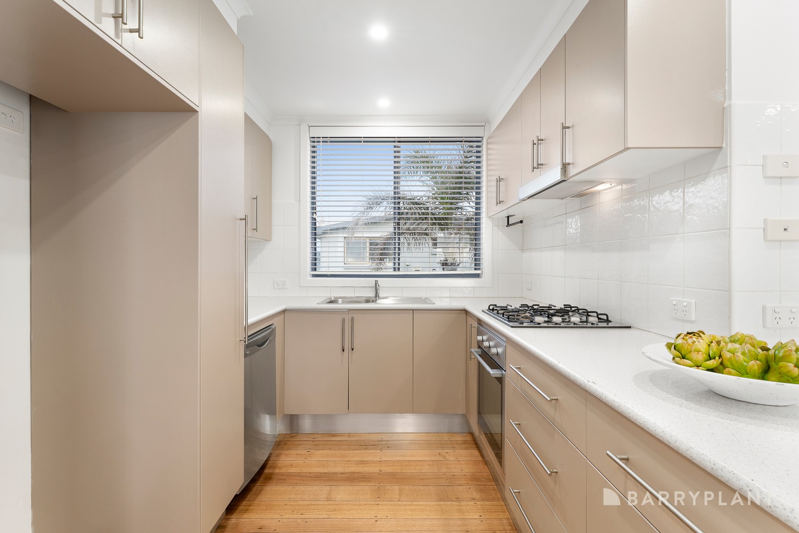 1/10 Bank Road, Edithvale, VIC 3196, Edithvale - Thumbnail 7