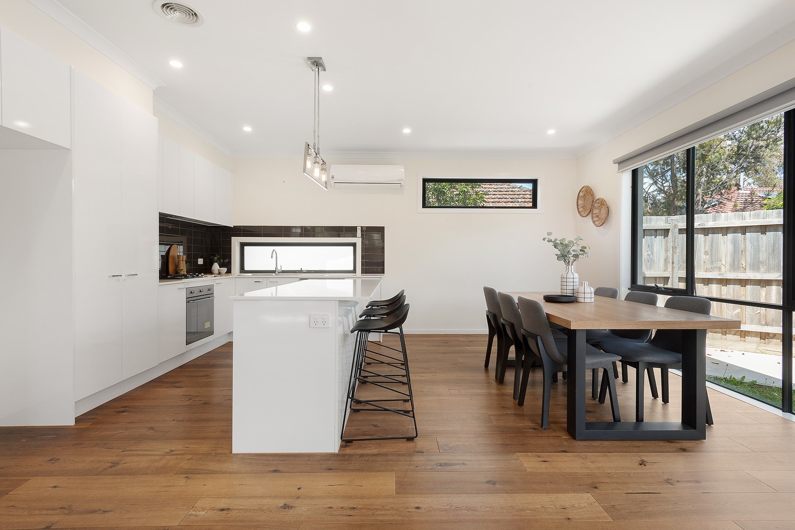 1/10 Bayview Road, Frankston, VIC 3199, Frankston - Thumbnail 4