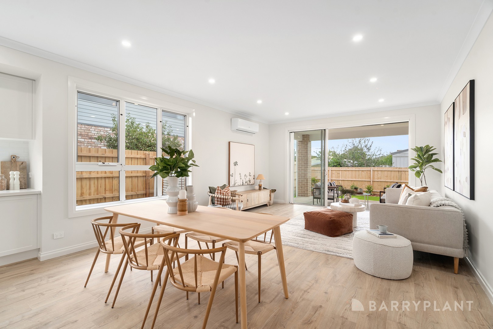 10a Beachurst Avenue, Dromana, VIC 3936 - Thumbnail 2 - 19/03/2026