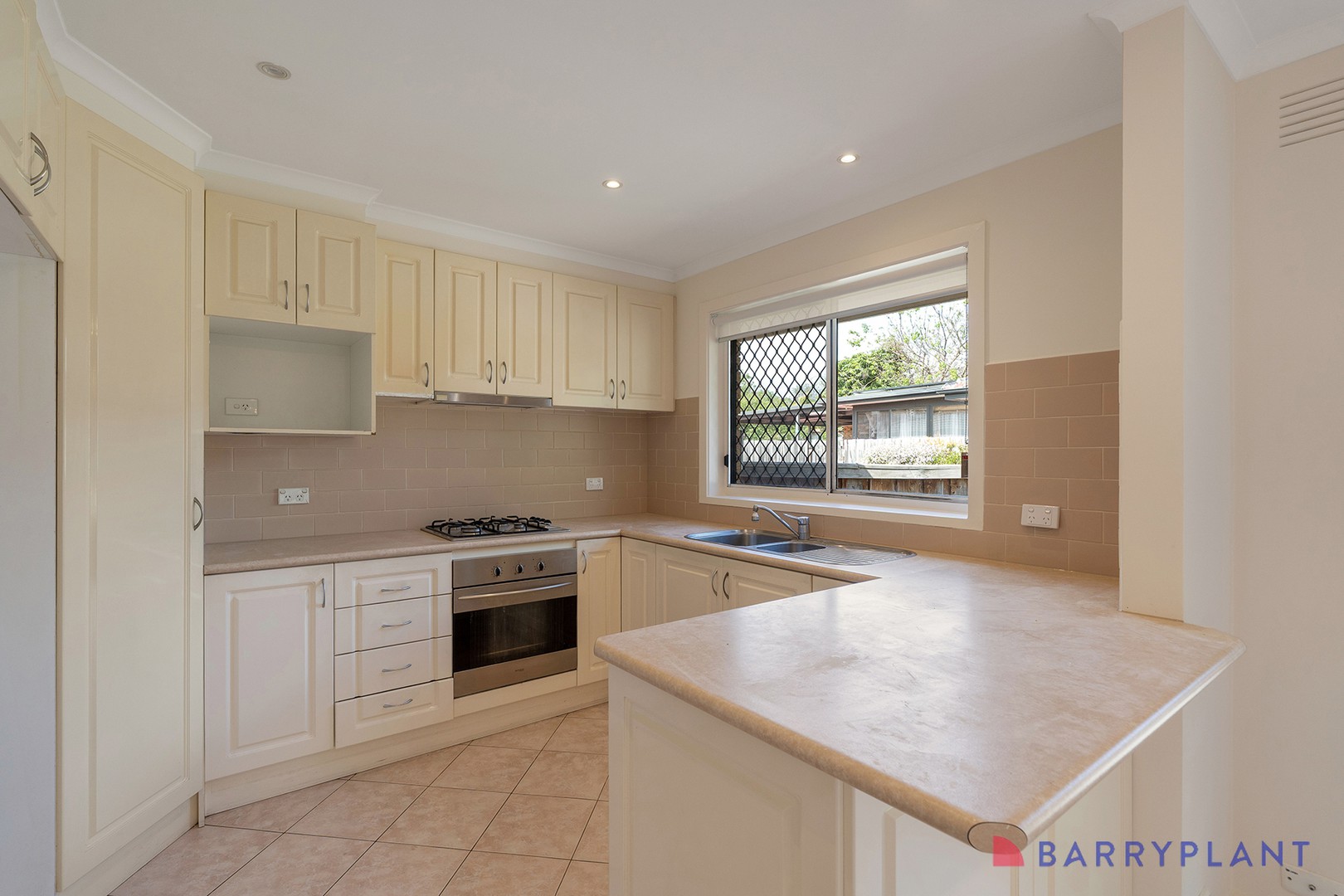 1/10 Best Street, Reservoir, VIC 3073, Reservoir - Thumbnail 3
