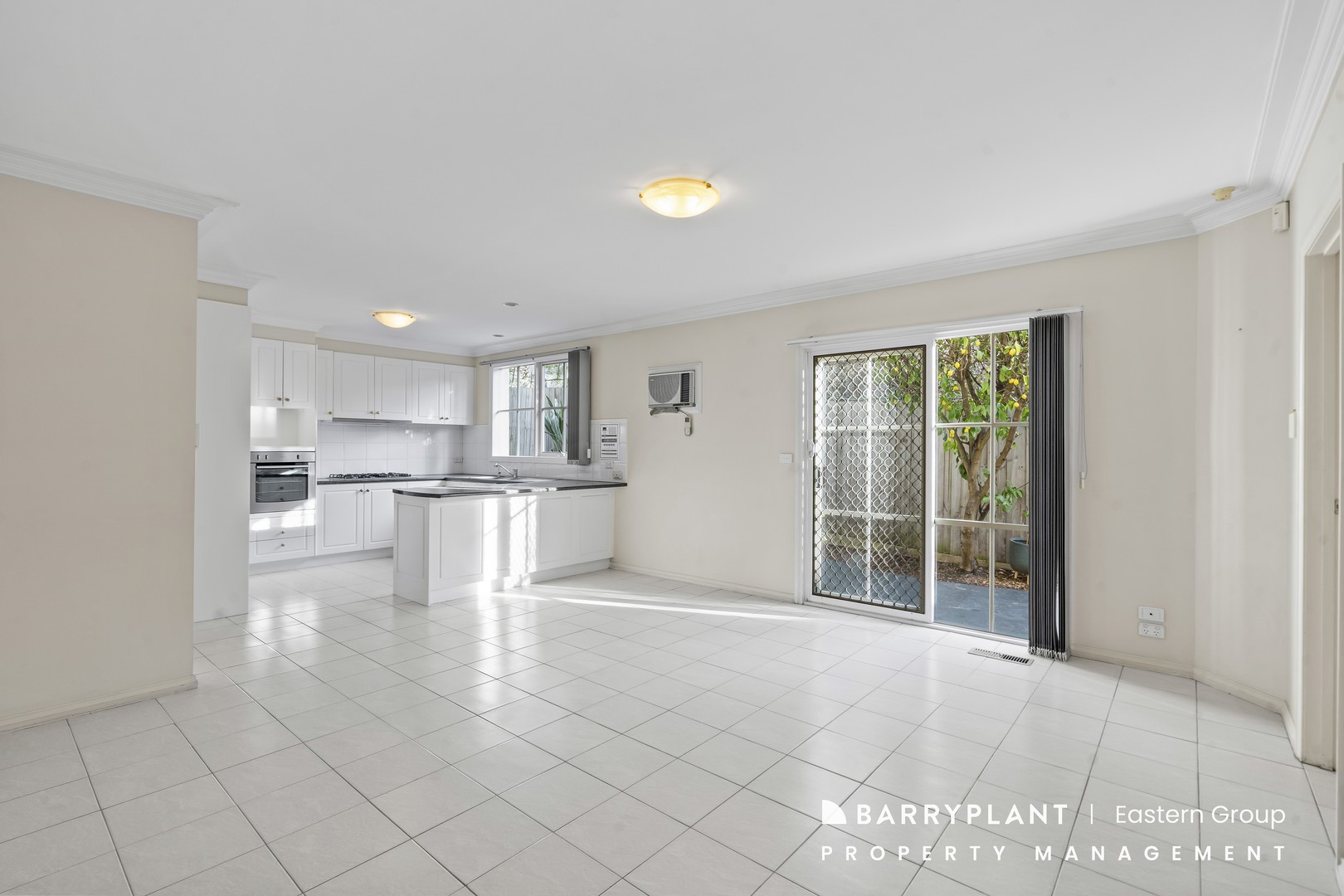 1/10 Brentvale Court, Doncaster, VIC 3108 - Thumbnail 2 - 14/07/2025