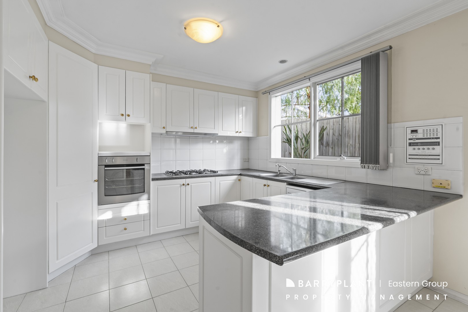 1/10 Brentvale Court, Doncaster, VIC 3108, Doncaster - Thumbnail 3