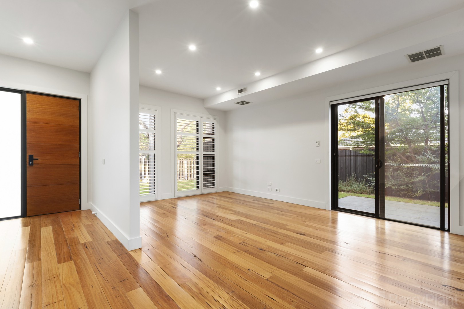 1/10 Canterbury Road, Heathmont, VIC 3135, Heathmont - Thumbnail 5