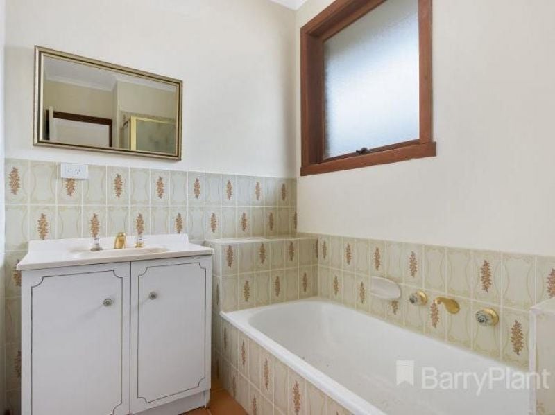 1/10 Epsom Rd, Mordialloc, VIC 3195, Mordialloc - Thumbnail 5