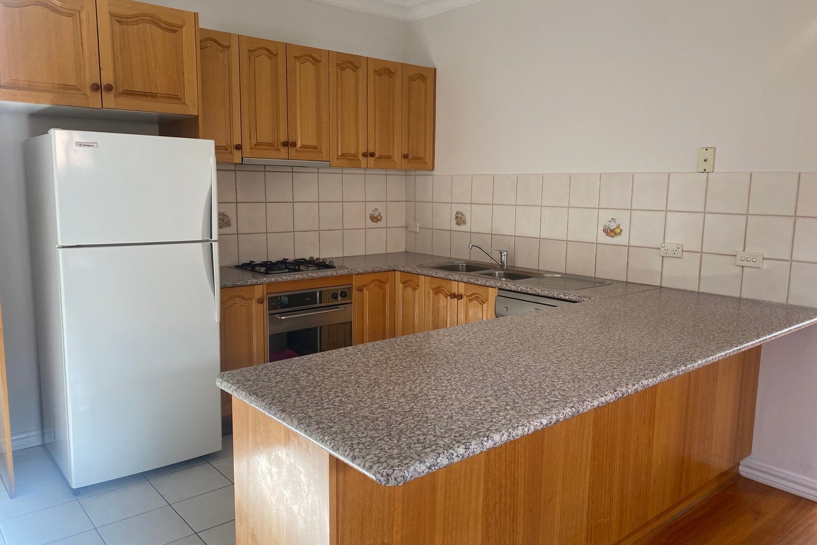 1/10 Florence Street, Coburg, VIC 3058, Coburg - Thumbnail 4
