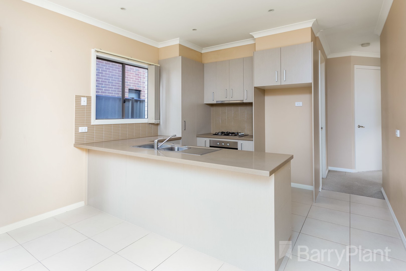 1/10 Gilmore Grove, Point Cook, VIC 3030, Point Cook - Thumbnail 3